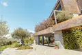 4 bedroom Villa 549 m² Dub, Montenegro