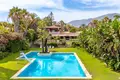 9 bedroom house 1 098 m² Estepona, Spain