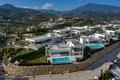 villa de 5 dormitorios 835 m² Benahavis, España