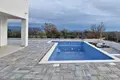 Villa de 4 dormitorios 200 m² Grad Pula, Croacia