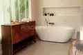 3-Schlafzimmer-Villa 265 m² Phuket, Thailand