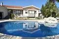 Casa 5 habitaciones 630 m² en Latsia, Chipre