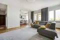 4 room apartment 98 m² in Warsaw, Poland