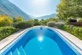 4 bedroom house 305 m² Donji Orahovac, Montenegro