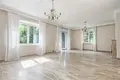 Квартира 6 комнат 167 м² Варшава, Польша