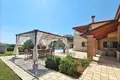 Willa 5 pokojów 290 m² Grad Novigrad, Chorwacja