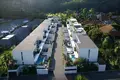 Kompleks mieszkalny New complex of villas with swimming pools, gardens and picturesque views, 2 minutes away from Nai Harn Beach, Phuket, Thailand