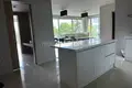 Mieszkanie 2 pokoi 139 m² Karon, Tajlandia