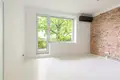 Commercial property 3 rooms 86 m² in Warsaw, Poland