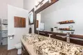 3 bedroom house 288 m² Roatan, Honduras