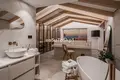 Wohnung 4 Schlafzimmer 238 m² Marbella, Spanien