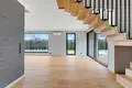 Haus 6 zimmer 330 m² Warschau, Polen