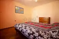 2 bedroom apartment 90 m² Basarbovo, Bulgaria