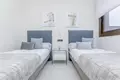 2 bedroom bungalow 115 m² Los Balcones, Spain