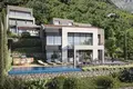 4 bedroom apartment 323 m² Dobrota, Montenegro