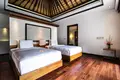 3 bedroom villa 300 m² Kedonganan, Indonesia