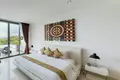 Condo 3 bedrooms 350 m² Phuket, Thailand