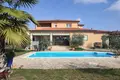 3-Schlafzimmer-Villa 242 m² Vinkuran, Kroatien