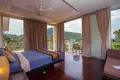 3-Schlafzimmer-Villa 320 m² Phuket, Thailand