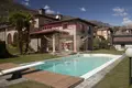 5 bedroom villa 290 m² Terni, Italy