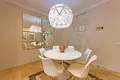 Mieszkanie 2 pokoi 130 m² Estepona, Hiszpania