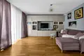 Commercial property 53 m² in Warsaw, Poland