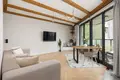 Commercial property 79 m² in Warsaw, Poland