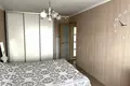 Квартира 3 комнаты 66 м² Узда, Беларусь