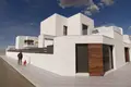Villa de tres dormitorios 133 m² Formentera del Segura, España