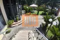 Hotel 1 000 m² en Albania, Albania