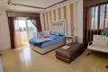 5 bedroom house 380 m² Torrevieja, Spain