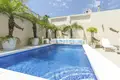 3 bedroom apartment 163 m² Marbella, Spain