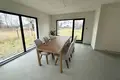 Casa 138 m² Biskupice, Polonia