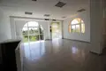 Commercial property 300 m² in Orihuela, Spain