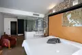 Hotel 2 000 m² in Costa Brava, Spain