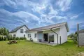Casa 129 m² Konarskie, Polonia