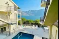 Apartamento 3 habitaciones 167 m² Dobrota, Montenegro