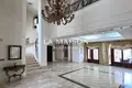 Haus 7 Schlafzimmer 1 410 m² in Latsia, Cyprus