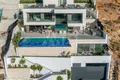 5 bedroom villa 535 m², All countries