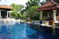 Casa 4 habitaciones 1 000 m² Phuket, Tailandia
