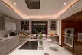 6 bedroom villa 1 338 m² Benahavis, Spain