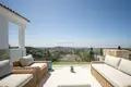 Villa 8 bedrooms  Benahavis, Spain