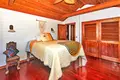 Дом 3 спальни 217 м² West Bay, Гондурас