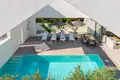 5 bedroom villa 225 m² Supetar, Croatia