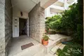 Villa de 4 dormitorios 495 m² Budva, Montenegro