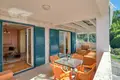 Mieszkanie 4 pokoi 117 m² Sveti Stefan, Czarnogóra