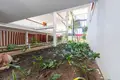 Дуплекс 3 комнаты  Benahavis, Испания