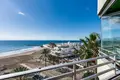 Mieszkanie 2 pokoi 120 m² Marbella, Hiszpania