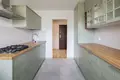 Mieszkanie 3 pokoi 74 m² Warszawa, Polska