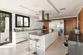 villa de 5 chambres 860 m² Marbella, Espagne